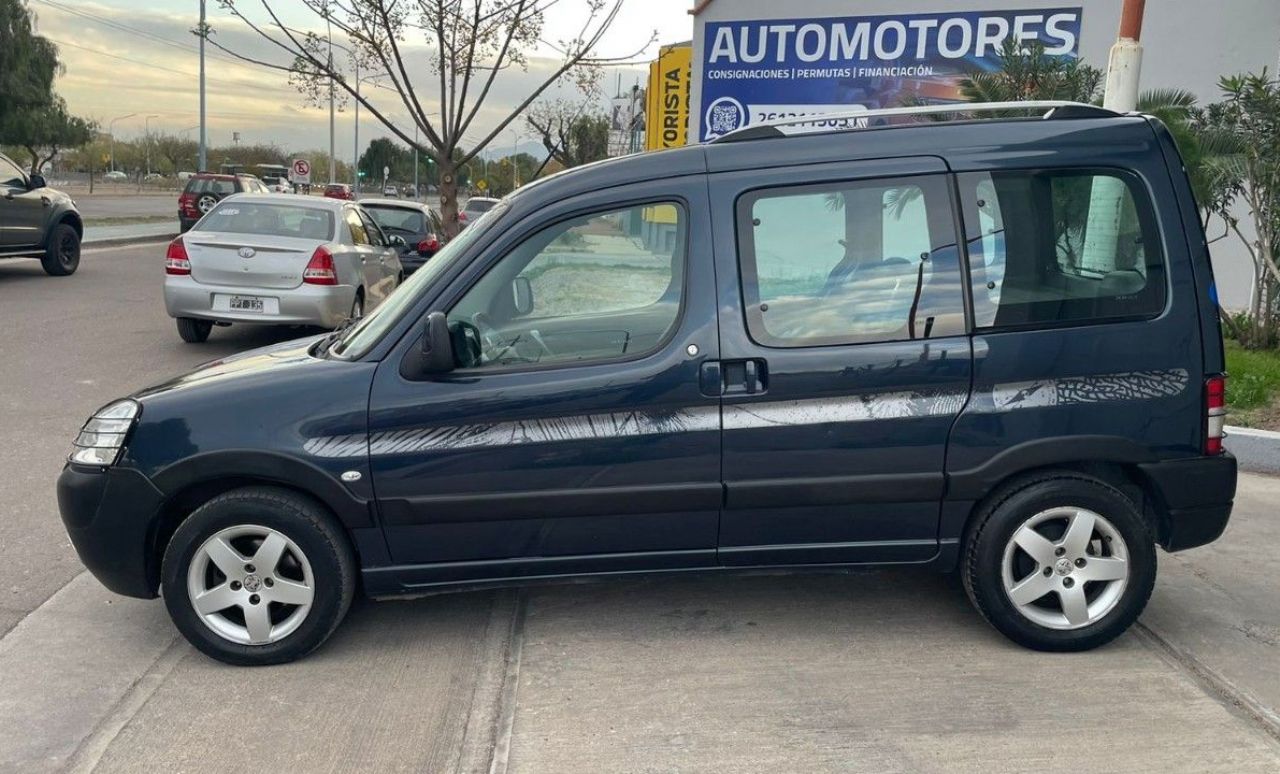 Peugeot Partner Usada Financiado en Mendoza, deRuedas