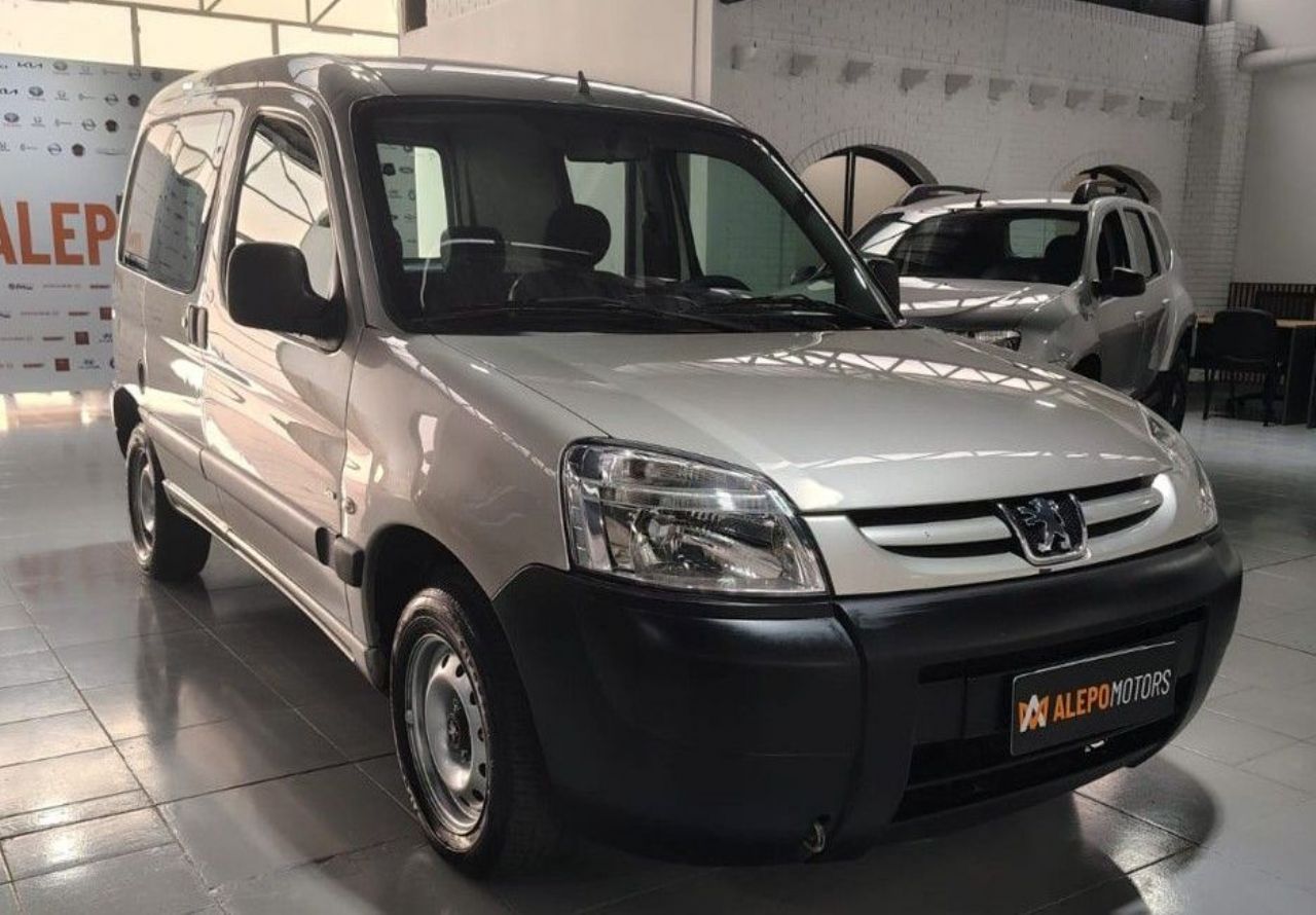 Peugeot Partner Usada en Mendoza, deRuedas