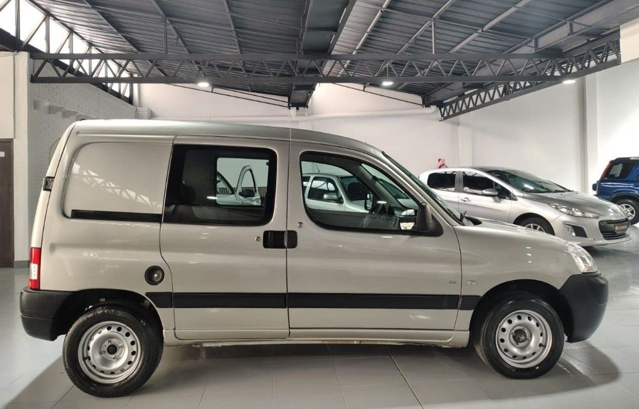 Peugeot Partner Usada en Mendoza, deRuedas