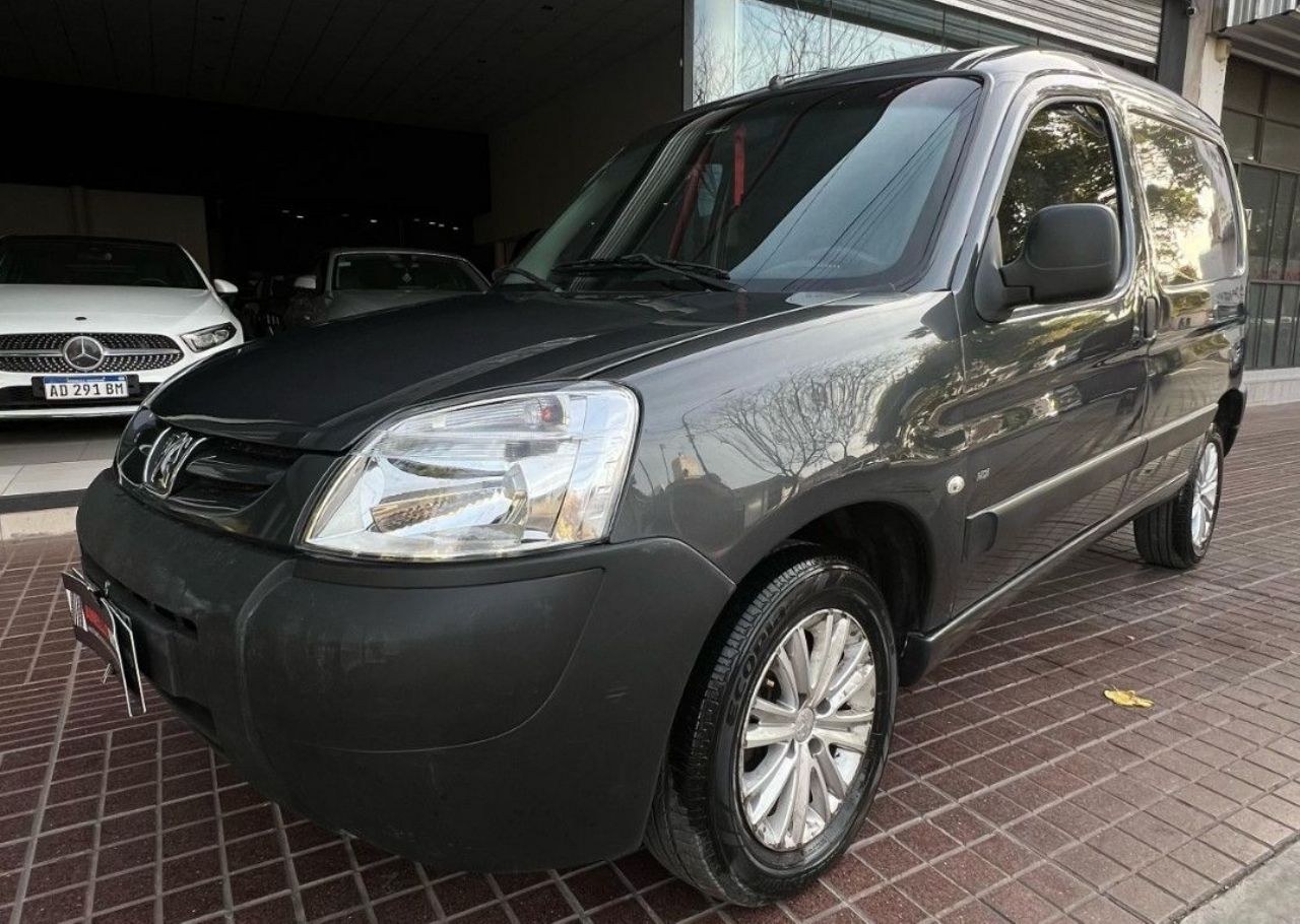 Peugeot Partner Usada Financiado en Mendoza, deRuedas