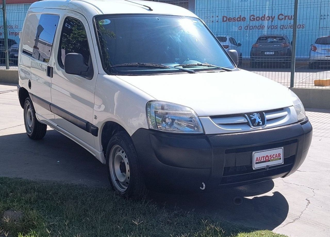 Peugeot Partner Usada Financiado en Mendoza, deRuedas