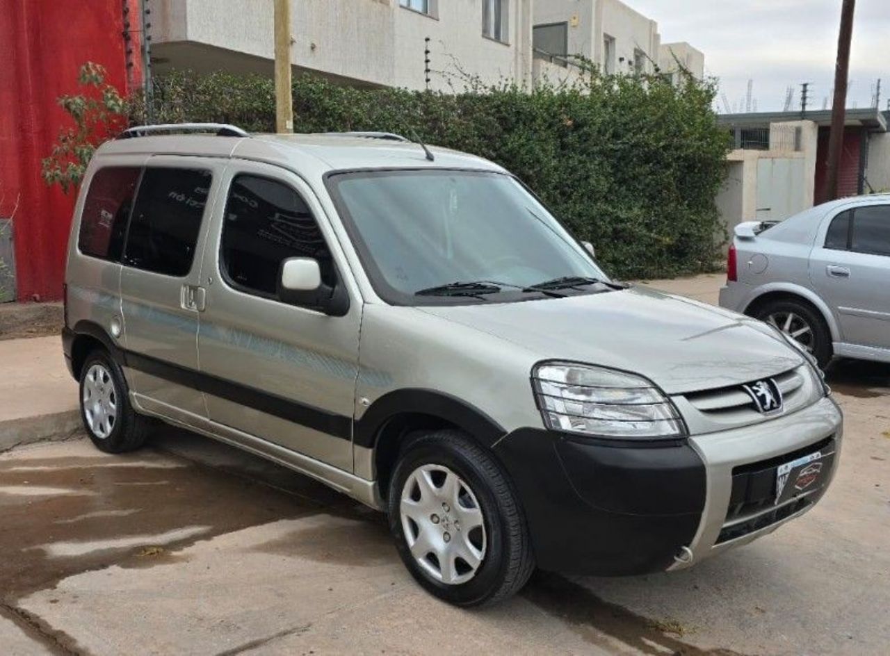 Peugeot Partner Usada Financiado en Mendoza, deRuedas