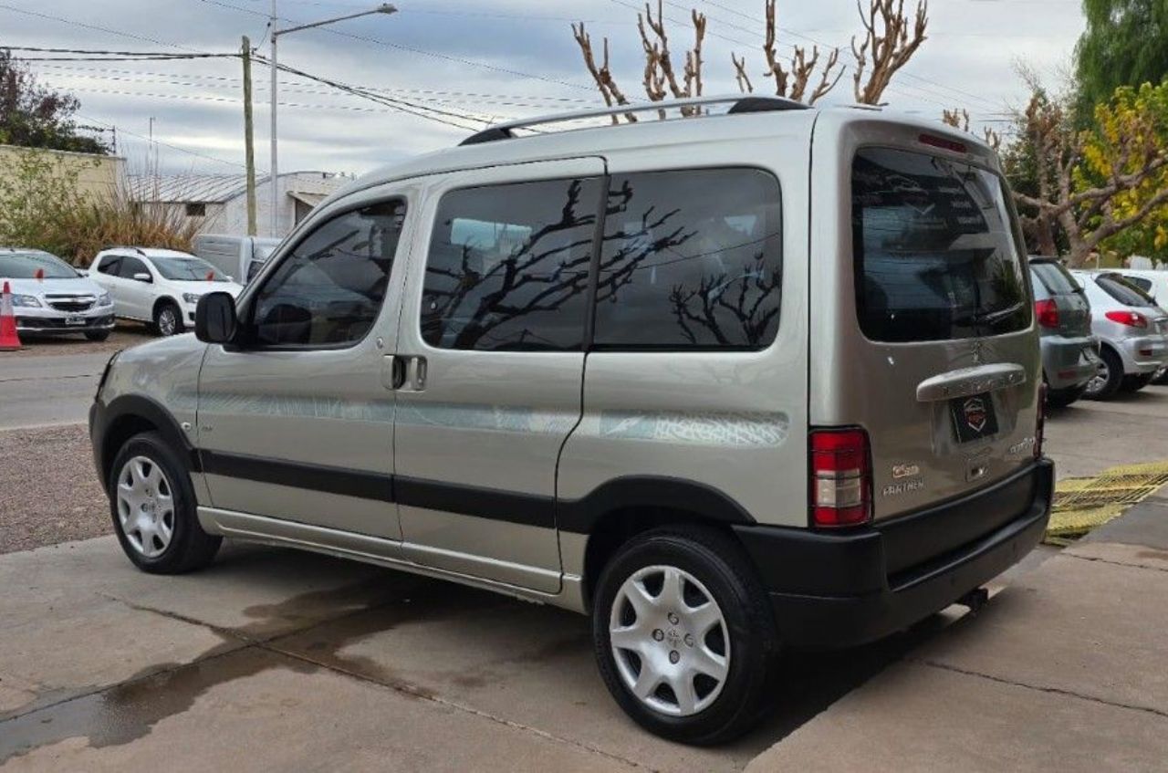 Peugeot Partner Usada Financiado en Mendoza, deRuedas