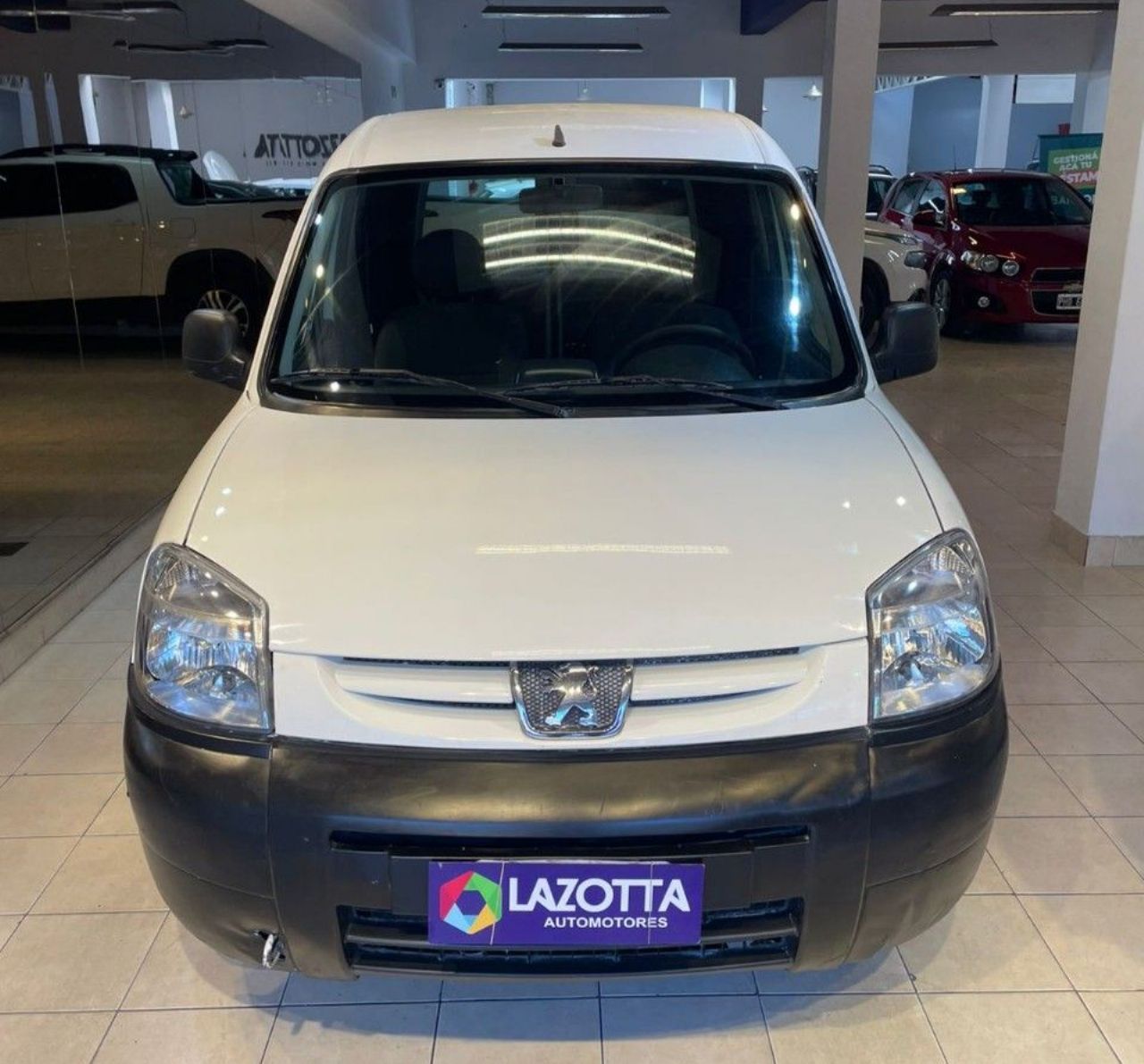 Peugeot Partner Usada Financiado en Córdoba, deRuedas