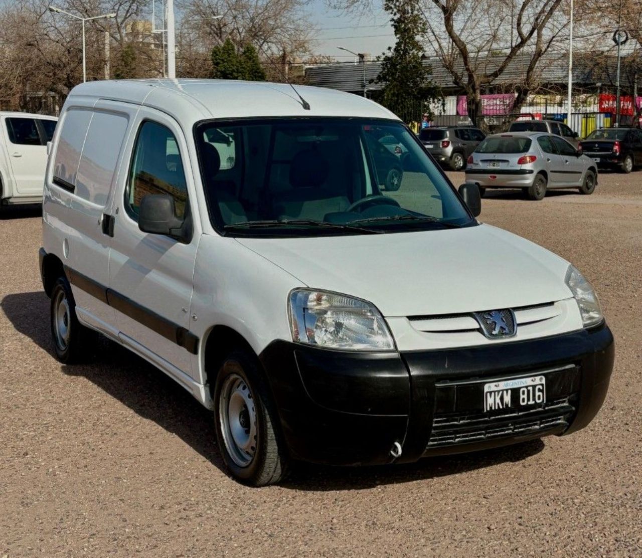 Peugeot Partner Usada Financiado en Mendoza, deRuedas