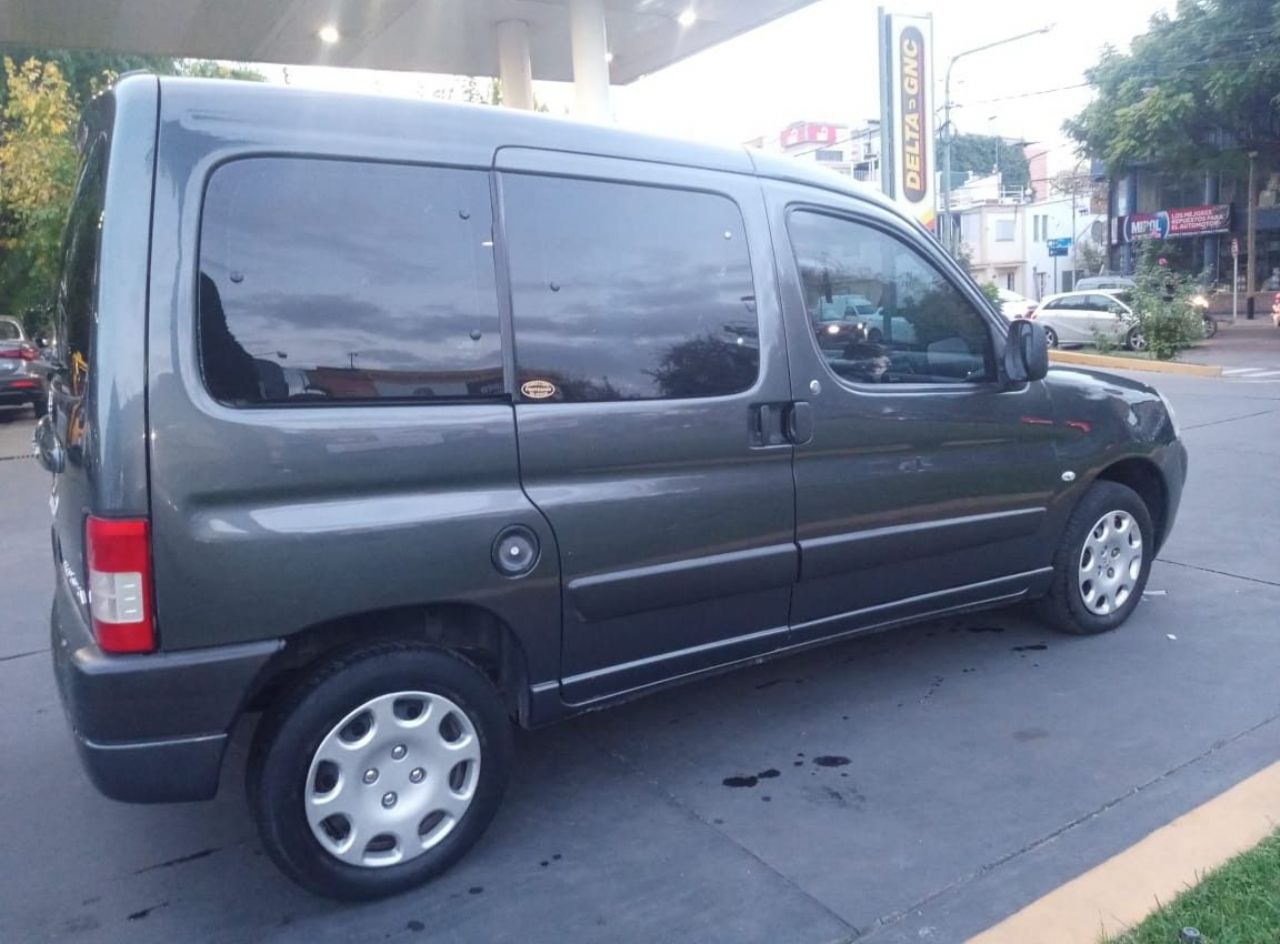 Peugeot Partner Usada Financiado en Mendoza, deRuedas
