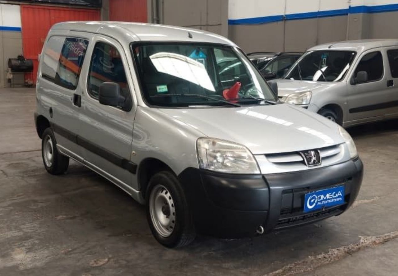 Peugeot Partner Usada Financiado en Mendoza, deRuedas