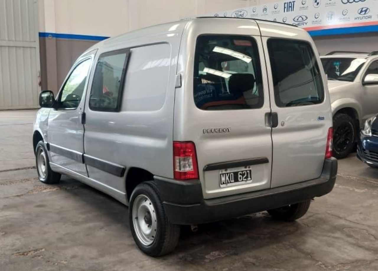 Peugeot Partner Usada Financiado en Mendoza, deRuedas