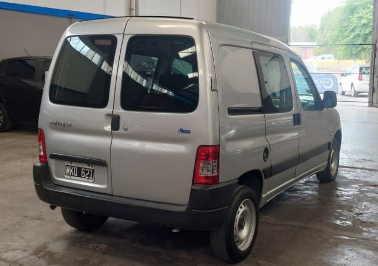 Peugeot Partner Usada Financiado en Mendoza, deRuedas