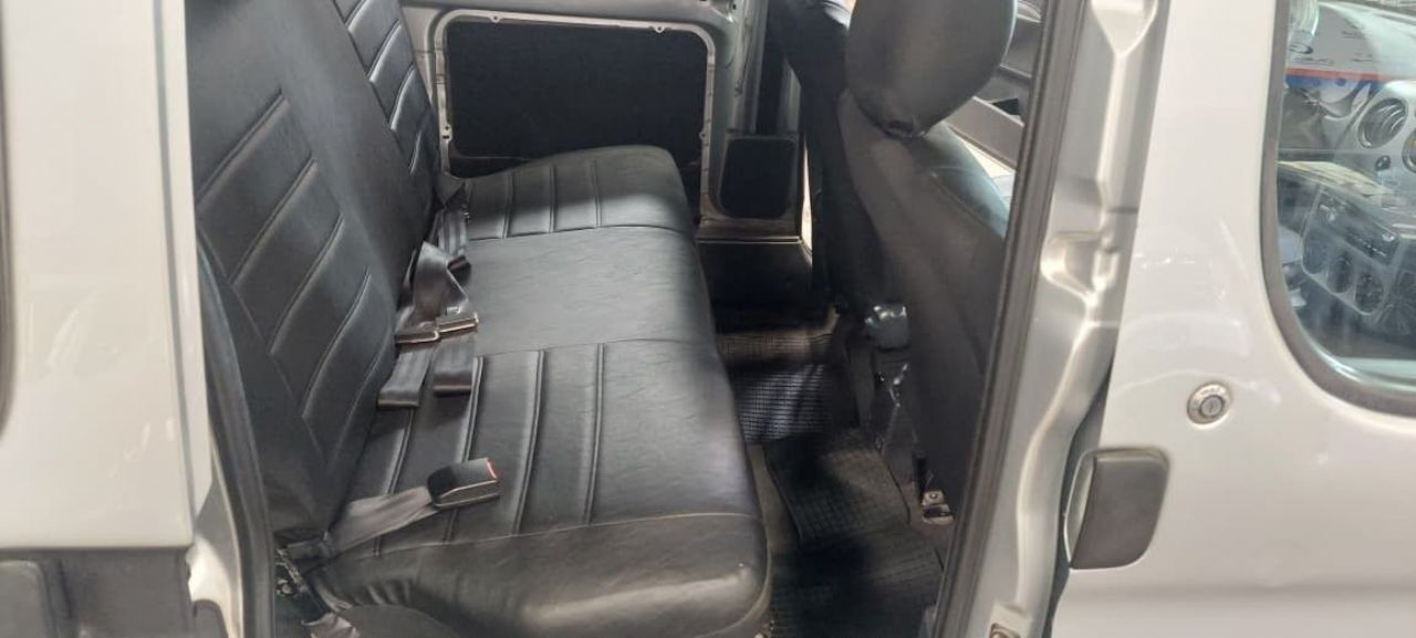 Peugeot Partner Usada Financiado en Mendoza, deRuedas