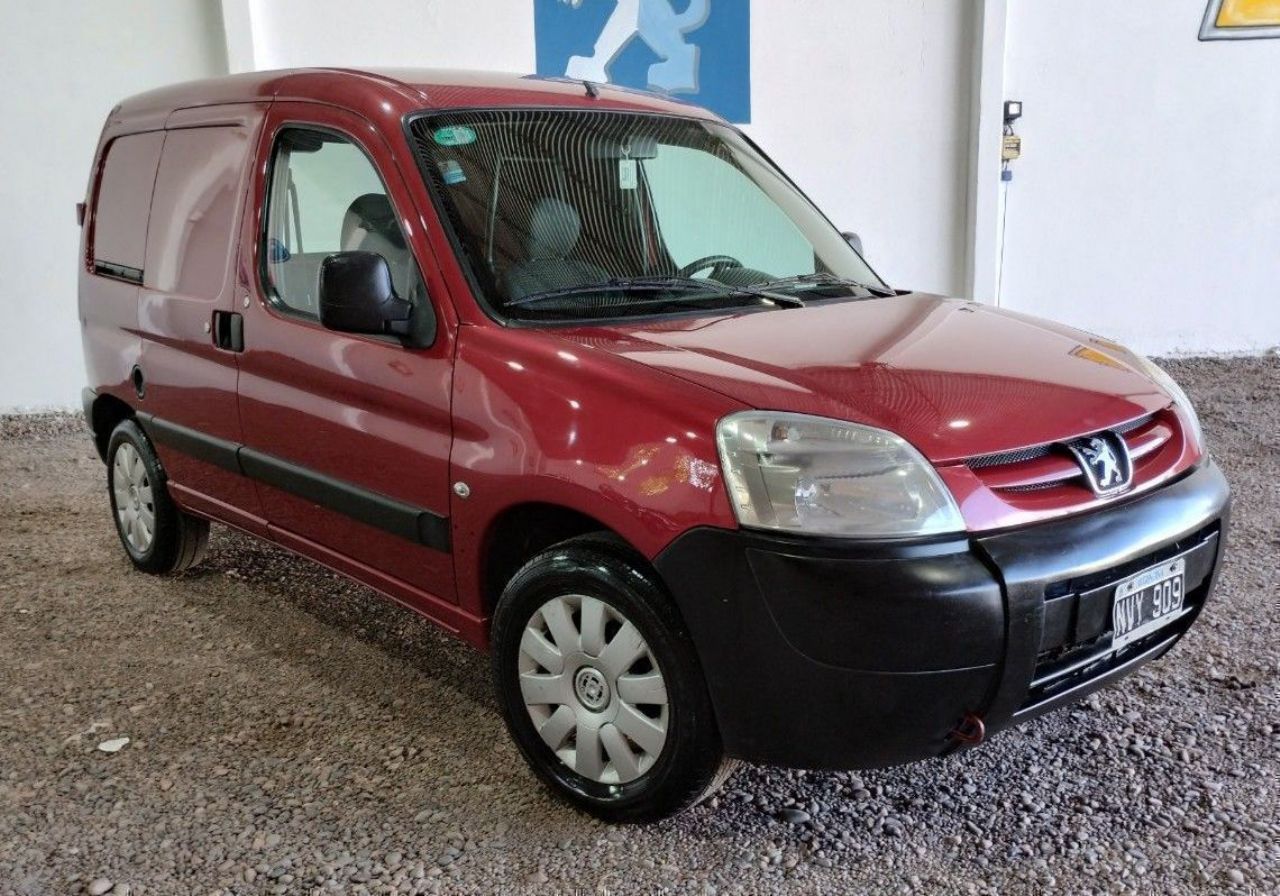 Peugeot Partner Usada en Mendoza, deRuedas