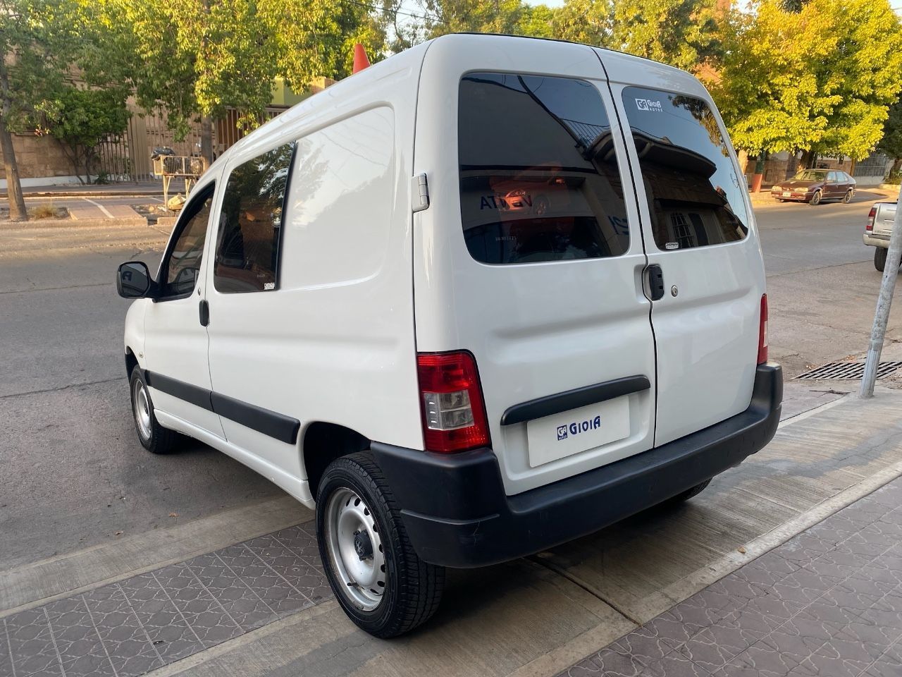 Peugeot Partner Usada en Mendoza, deRuedas