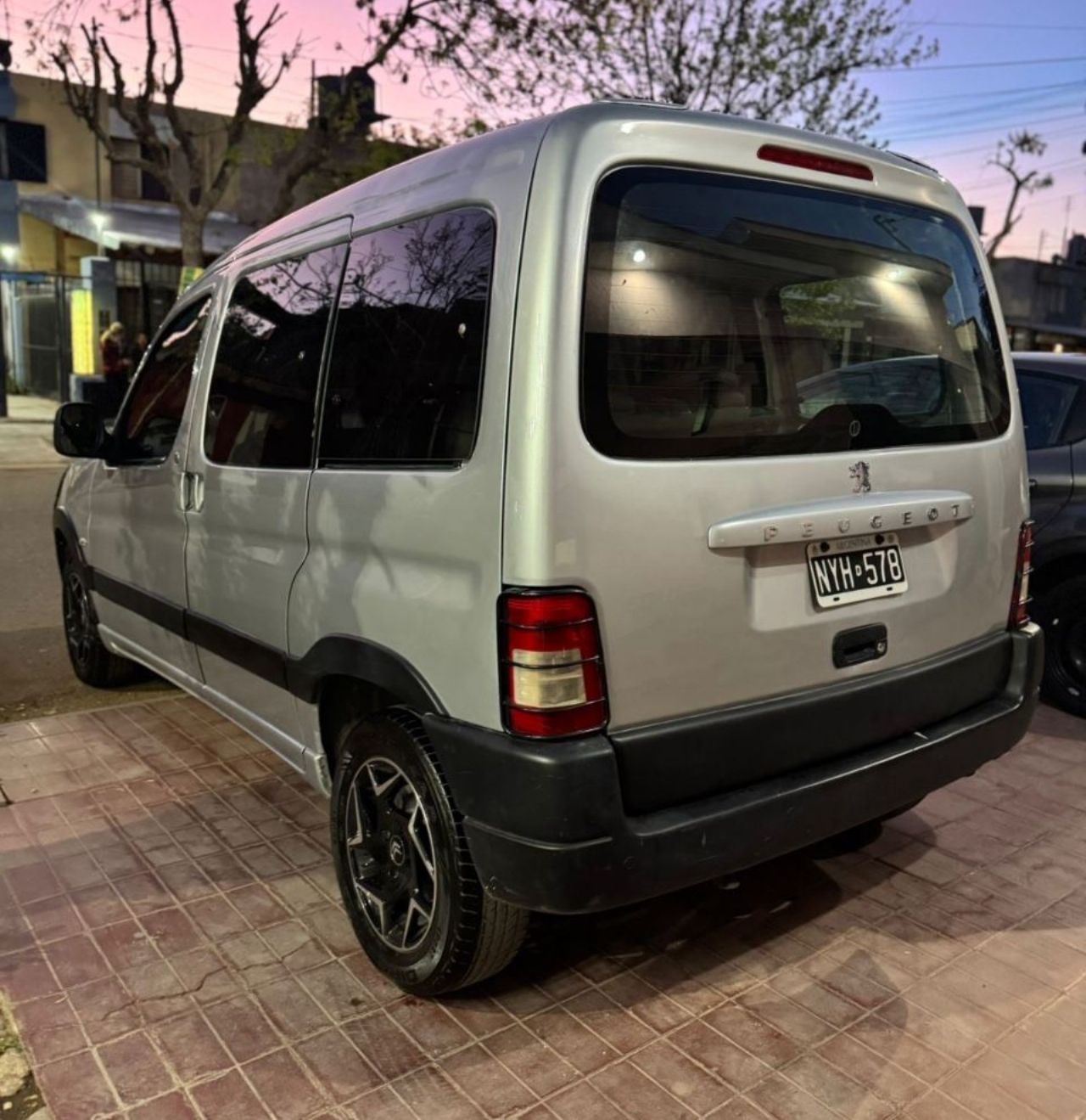 Peugeot Partner Usada en Mendoza, deRuedas