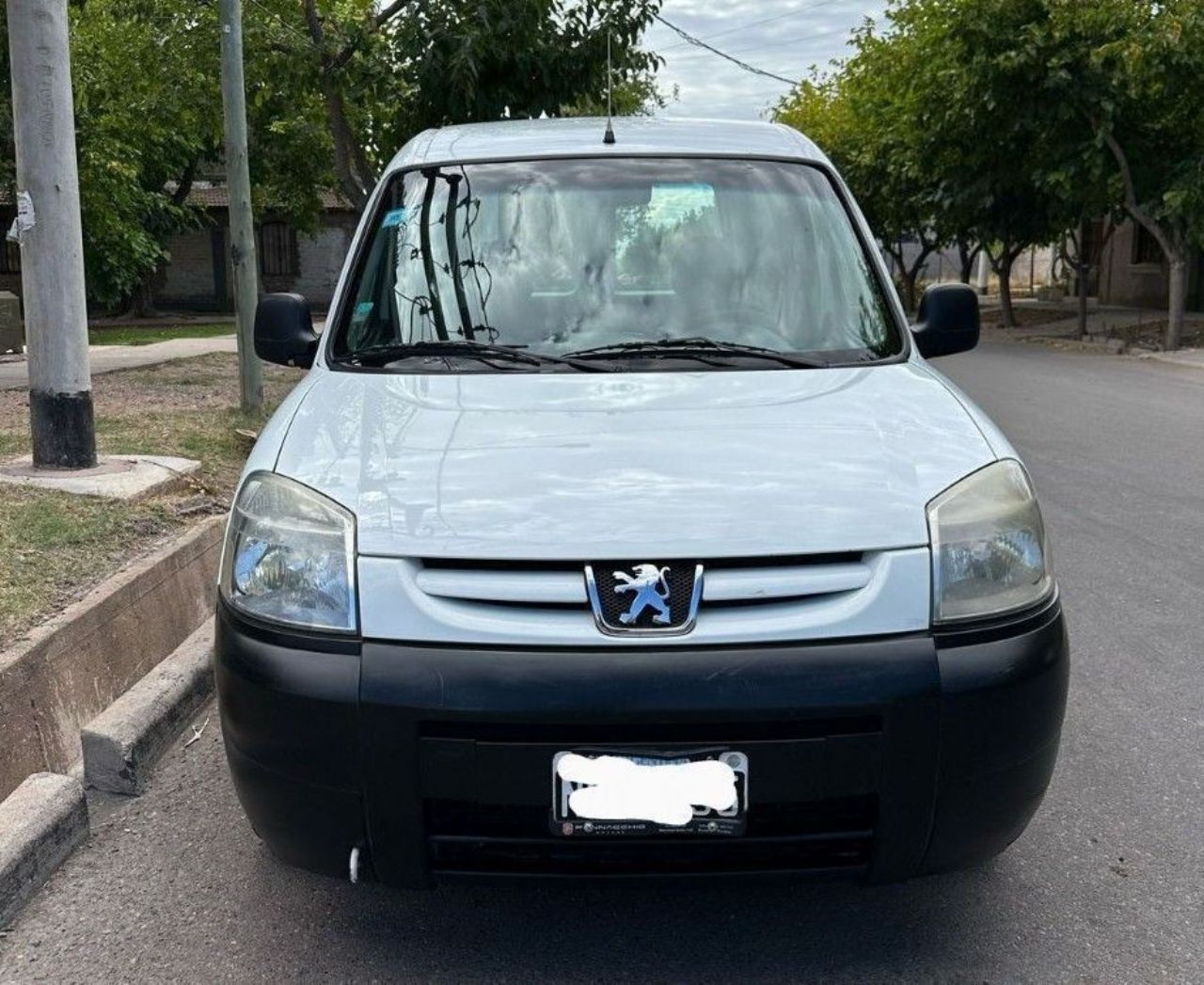 Peugeot Partner Usada en Mendoza, deRuedas