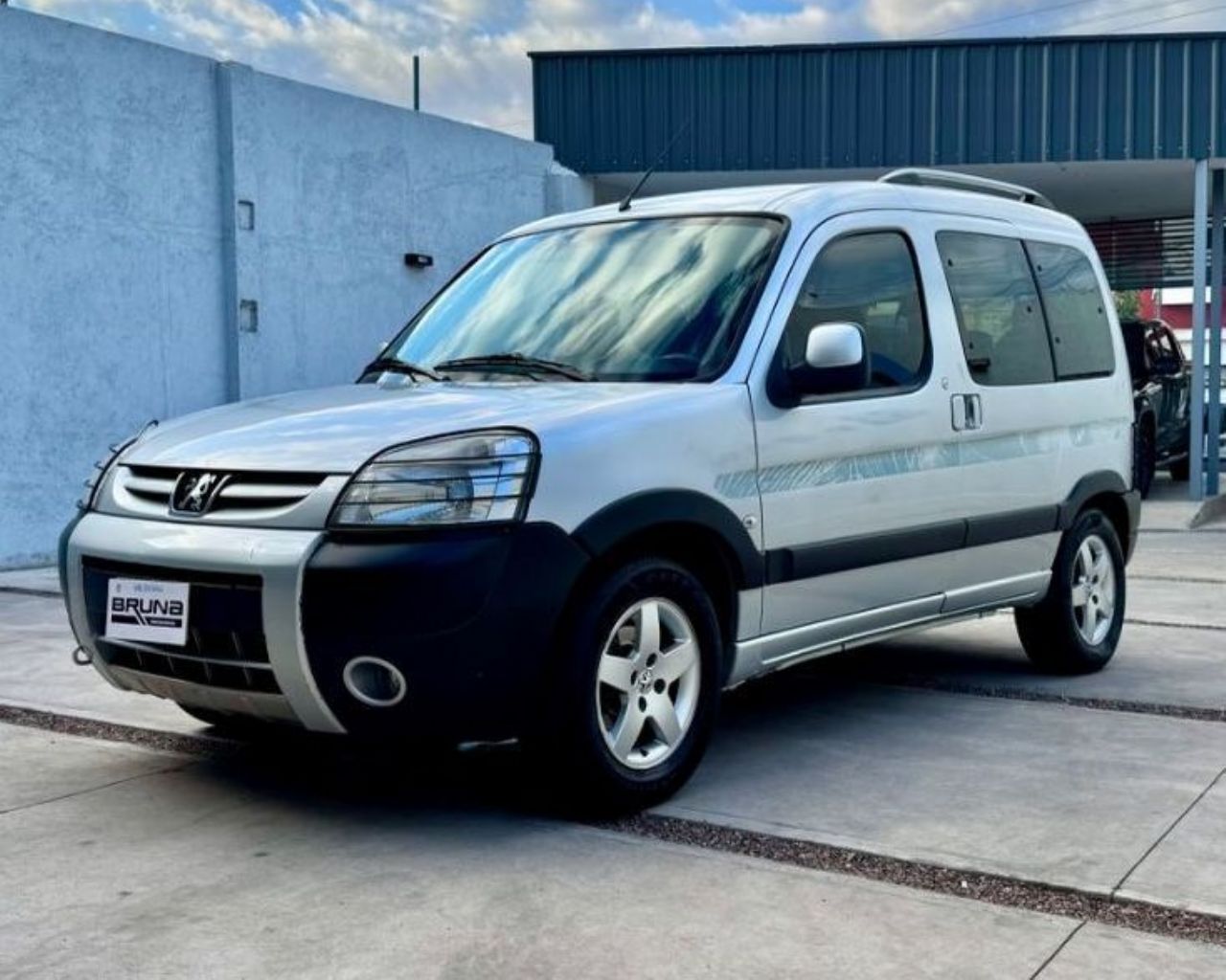 Peugeot Partner Usada Financiado en Mendoza, deRuedas