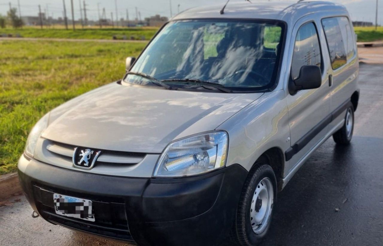 Peugeot Partner Usada en Córdoba, deRuedas