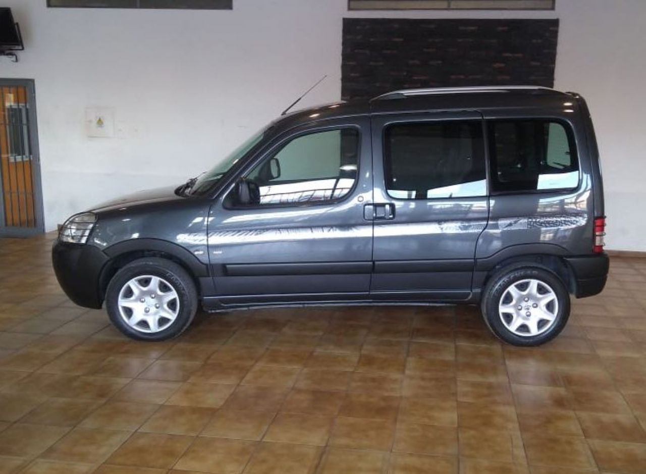 Peugeot Partner Usada Financiado en Mendoza, deRuedas