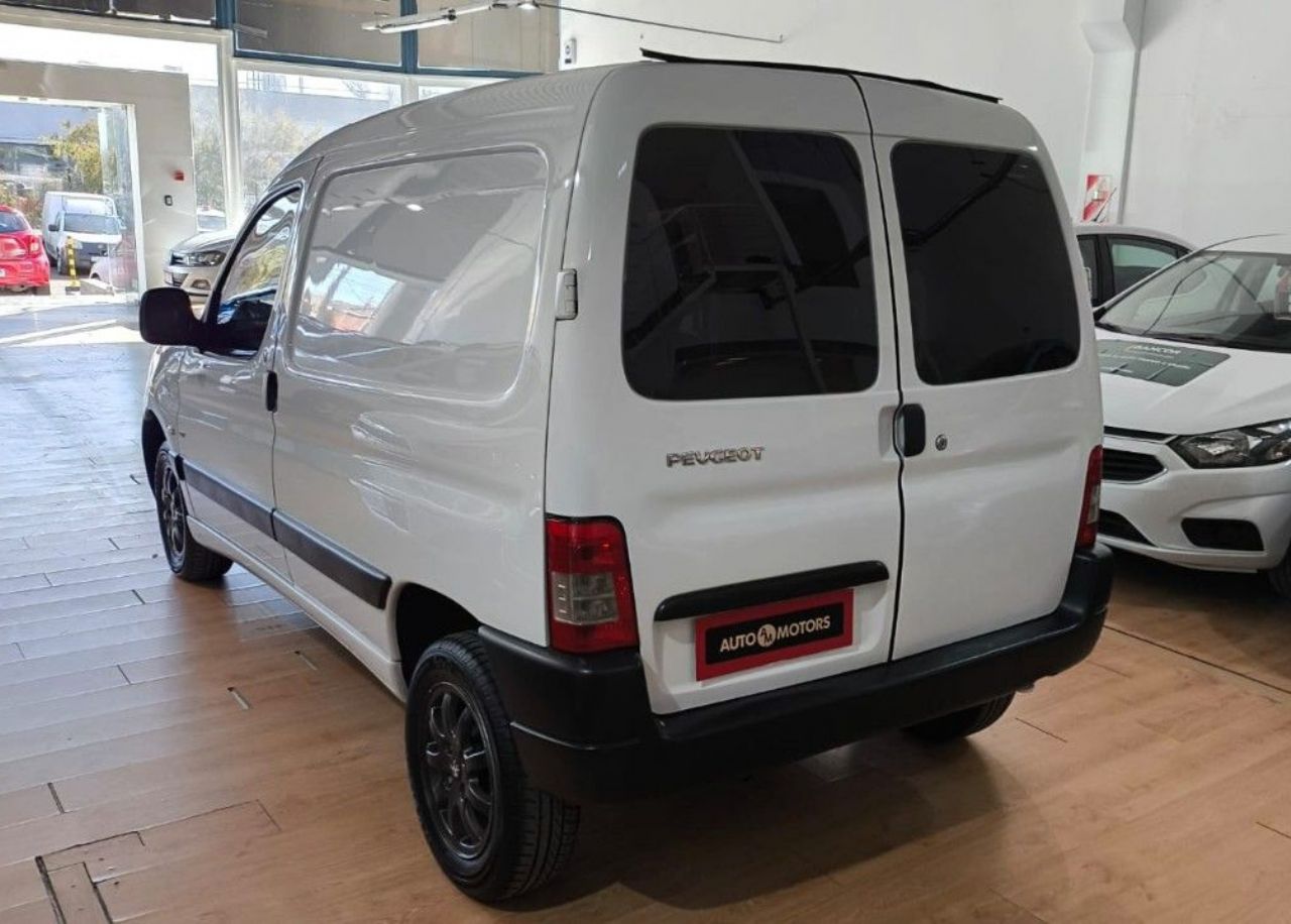 Peugeot Partner Usada Financiado en Córdoba, deRuedas