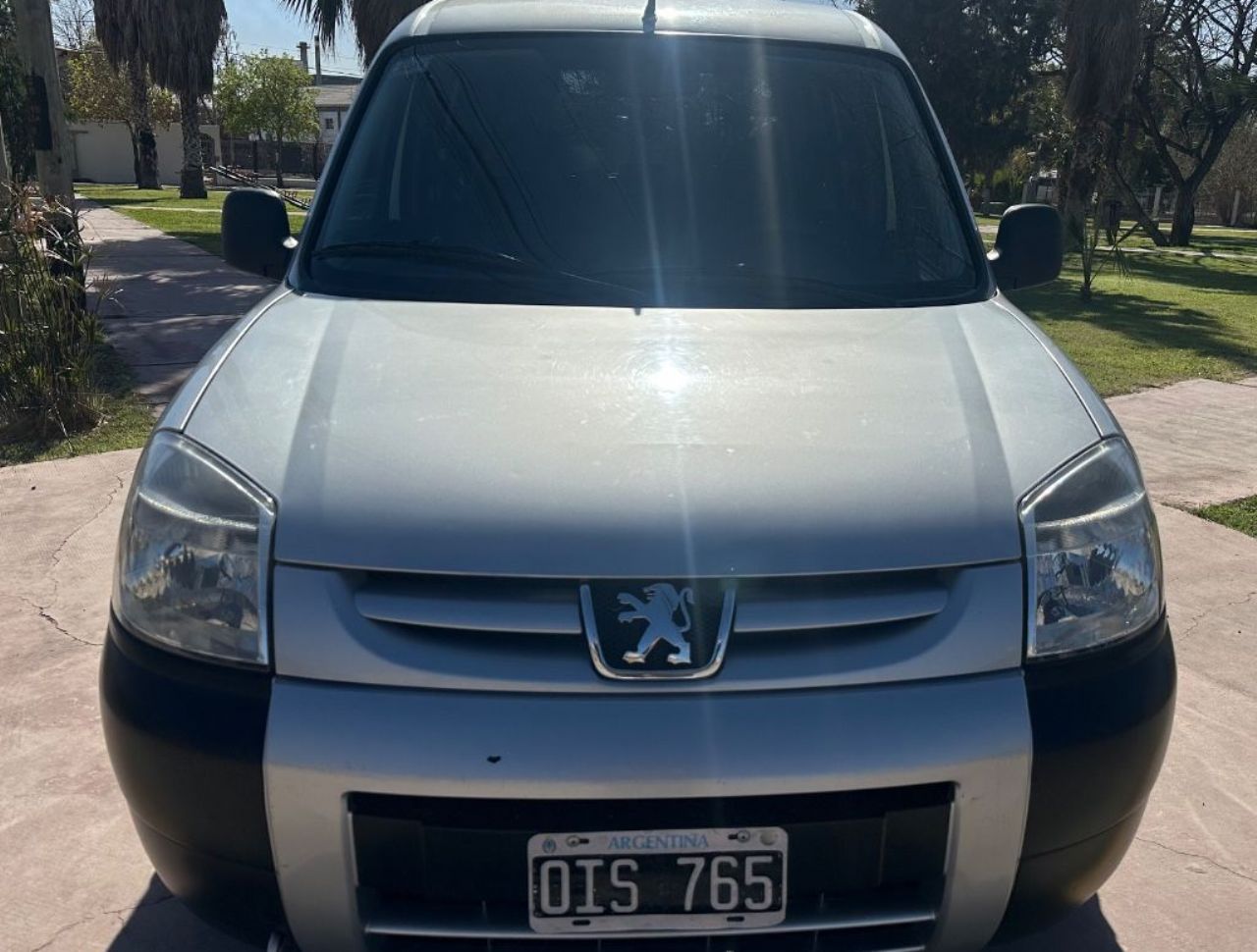 Peugeot Partner Usada Financiado en Mendoza, deRuedas