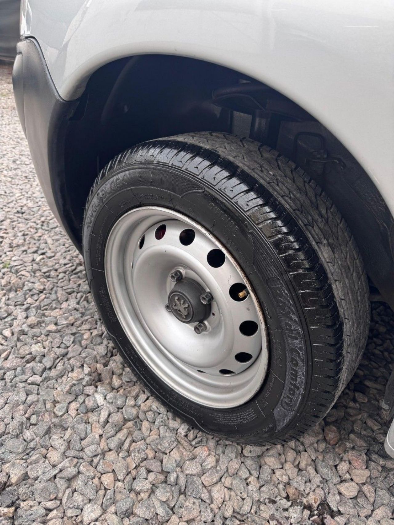 Peugeot Partner Usada Financiado en Córdoba, deRuedas