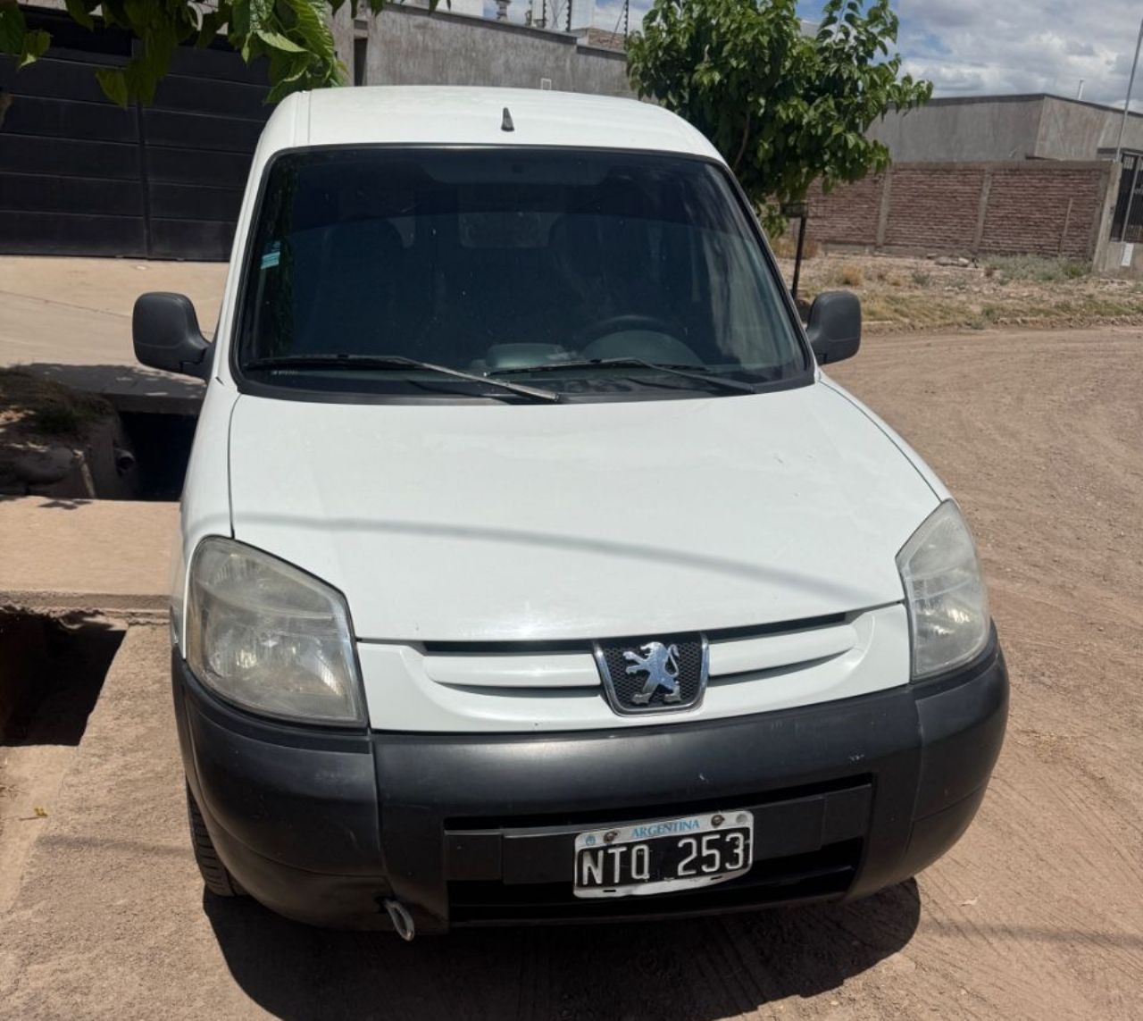 Peugeot Partner Usada en Mendoza, deRuedas