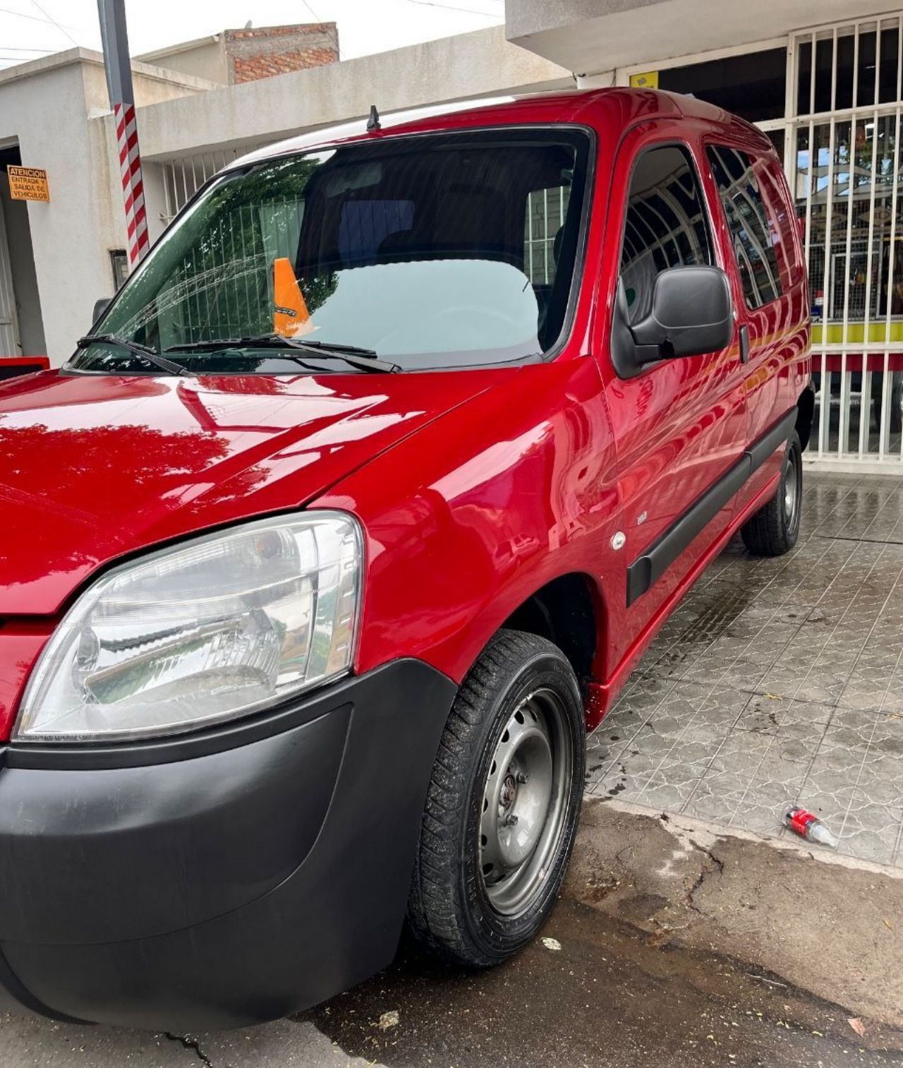 Peugeot Partner Usada en Mendoza, deRuedas