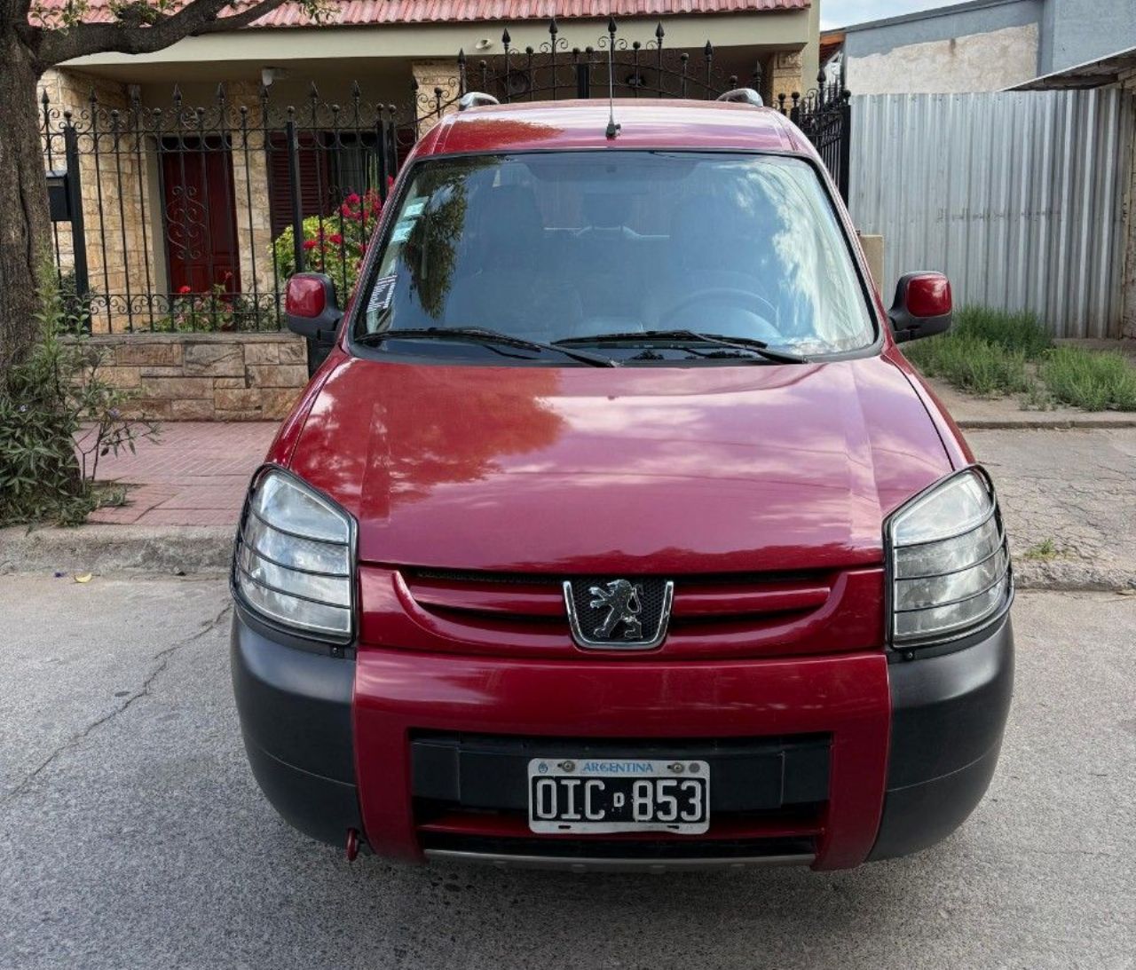 Peugeot Partner Usada Financiado en Córdoba, deRuedas