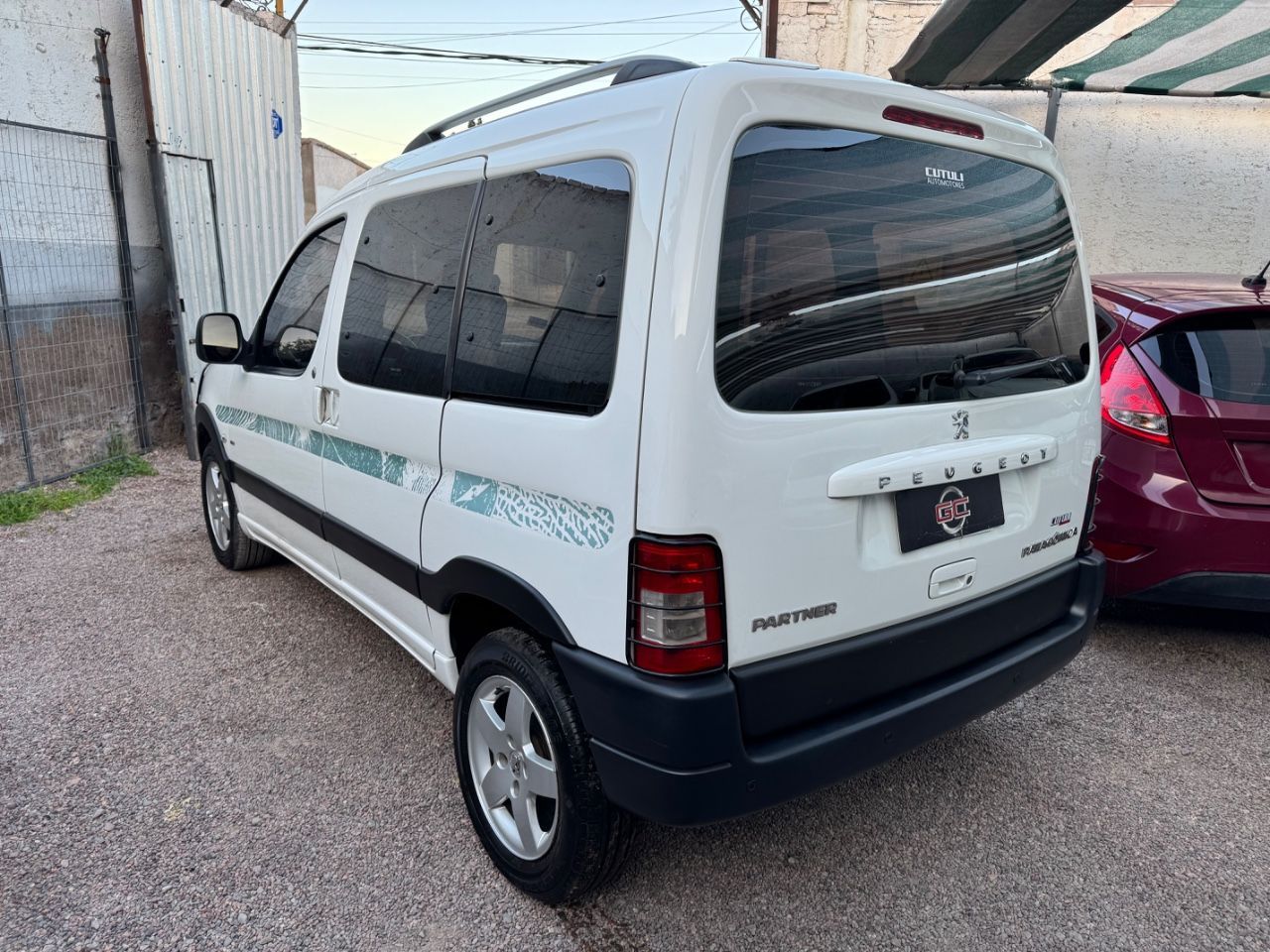 Peugeot Partner Usada Financiado en Mendoza, deRuedas