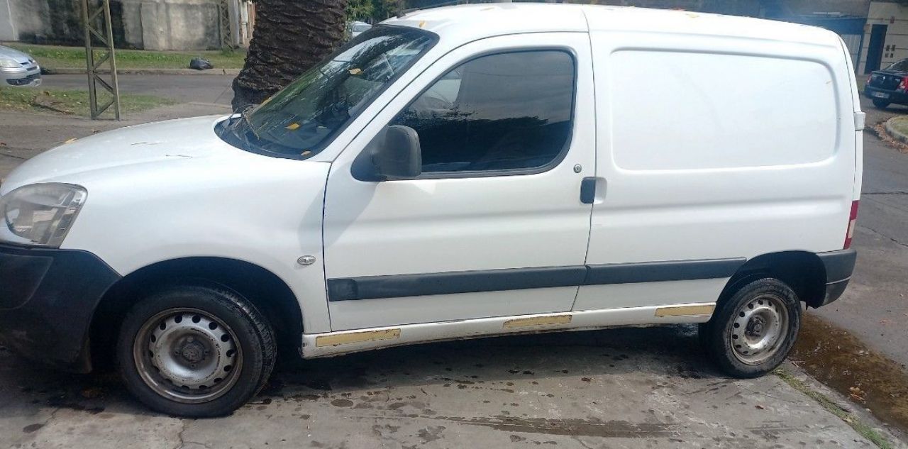 Peugeot Partner Usada en Santa Fe, deRuedas