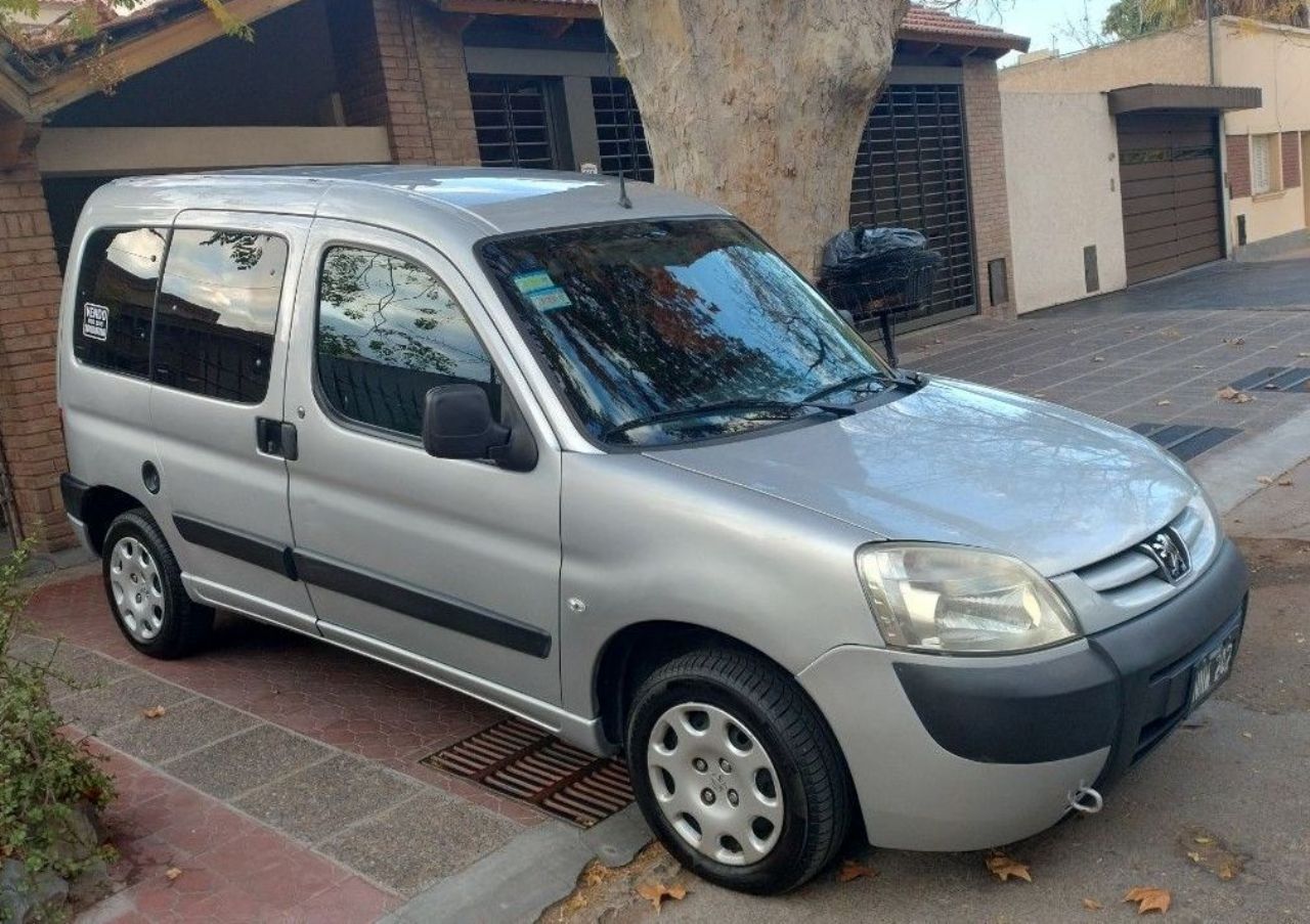 Peugeot Partner Usada en Mendoza, deRuedas