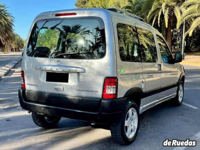 Peugeot Partner Usada en Mendoza, deRuedas