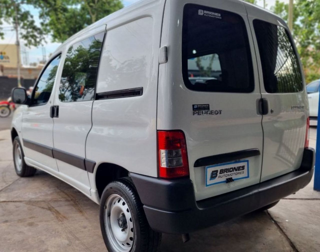 Peugeot Partner Usada en Mendoza, deRuedas