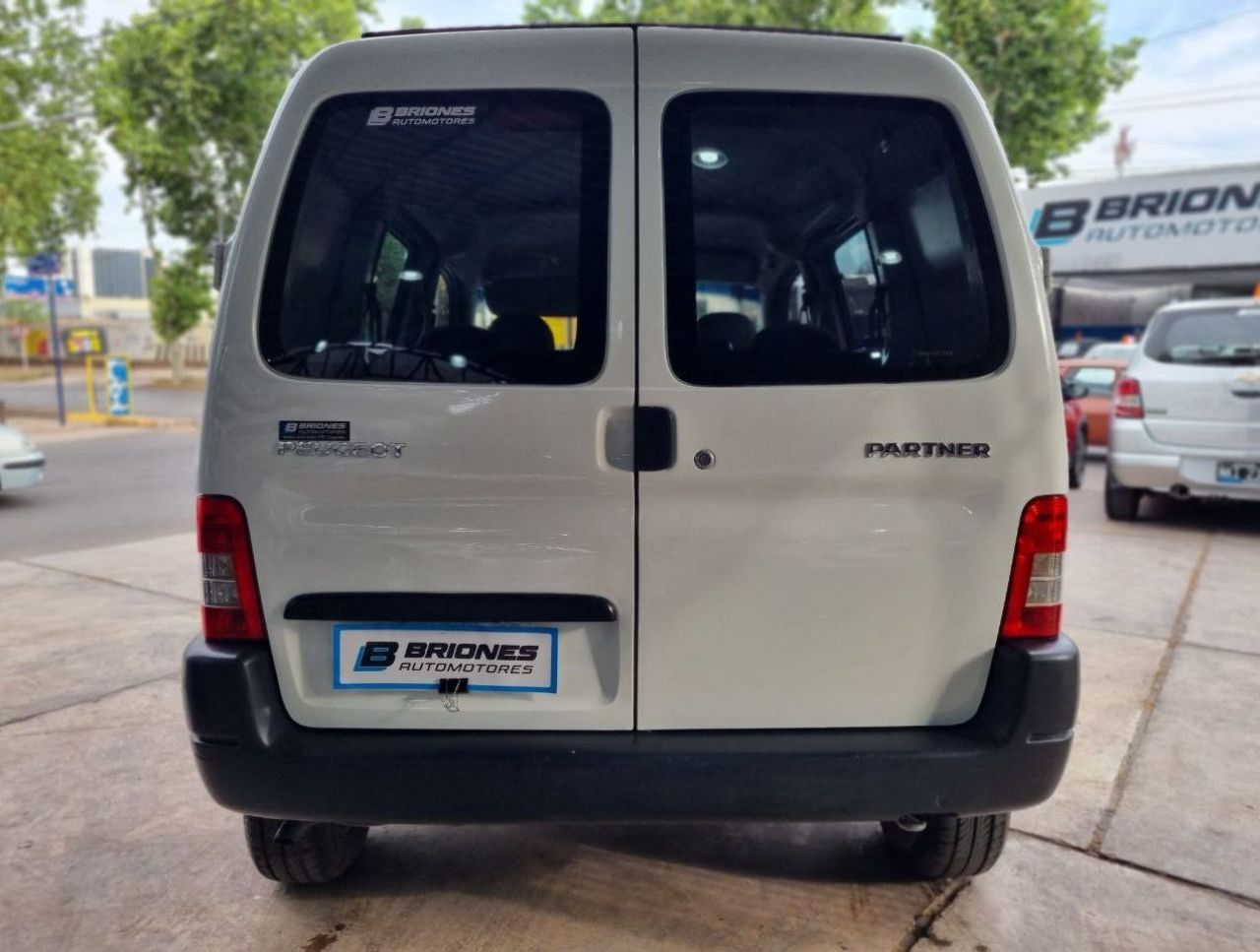 Peugeot Partner Usada en Mendoza, deRuedas