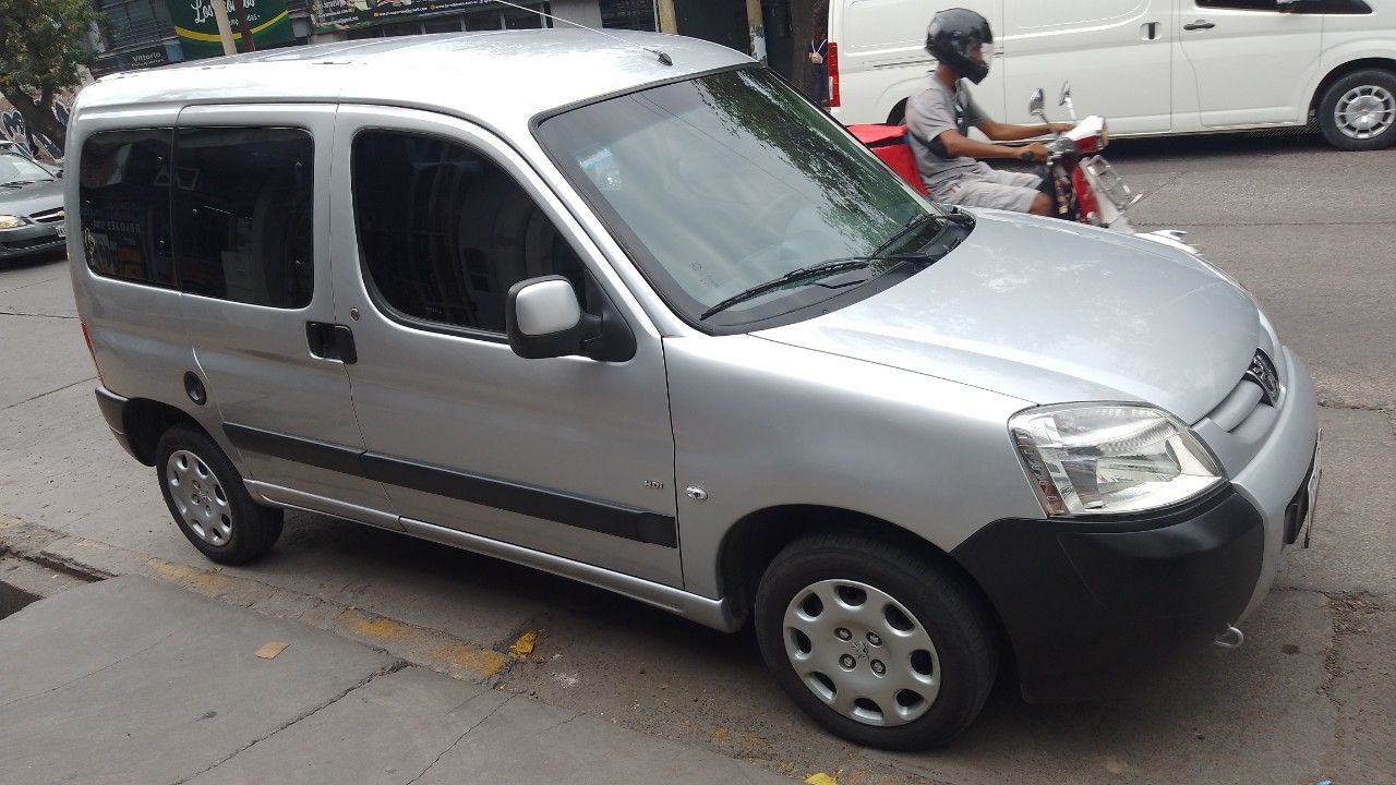 Peugeot Partner Usada en Mendoza, deRuedas