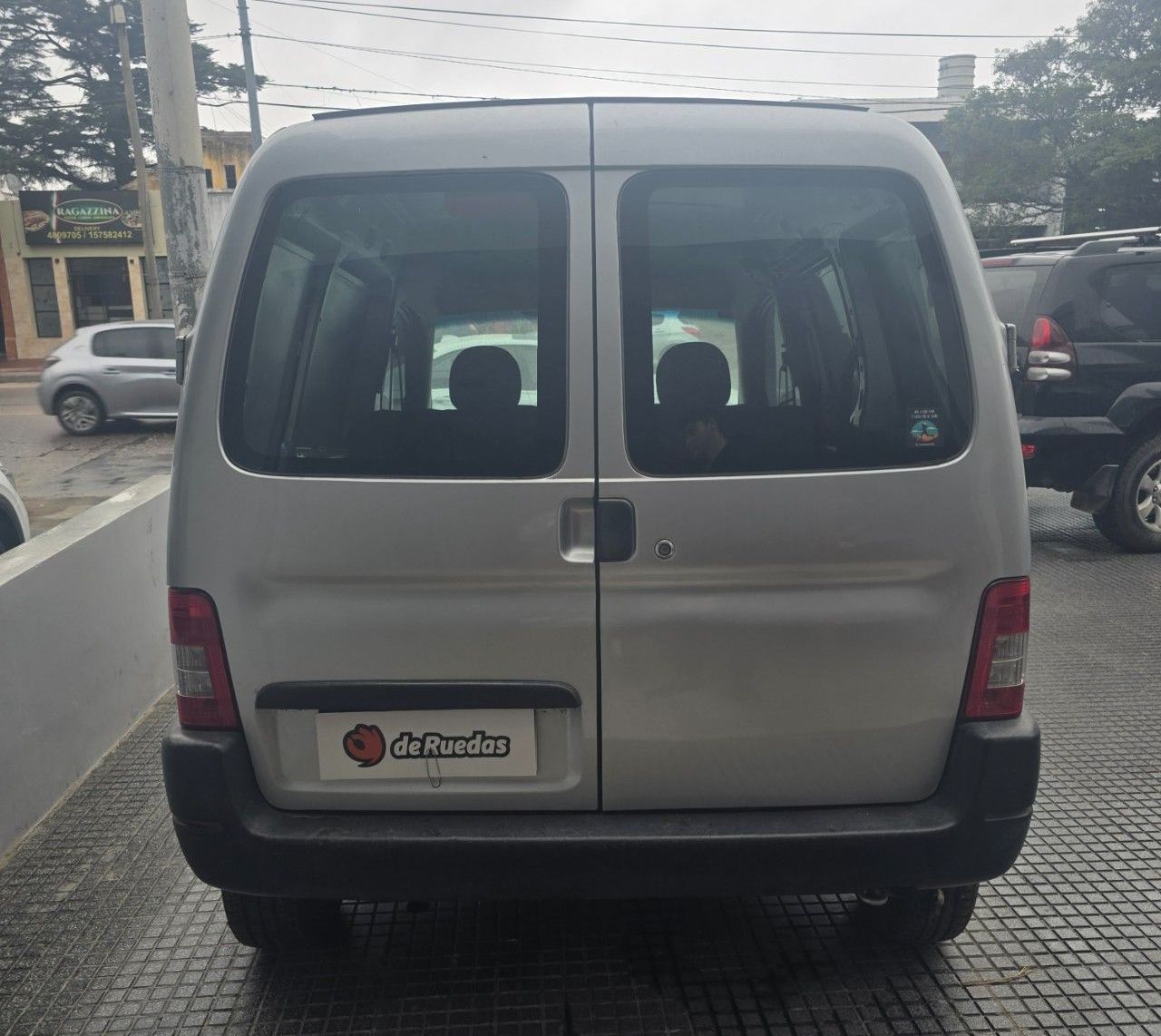 Peugeot Partner Usada Financiado en Córdoba, deRuedas