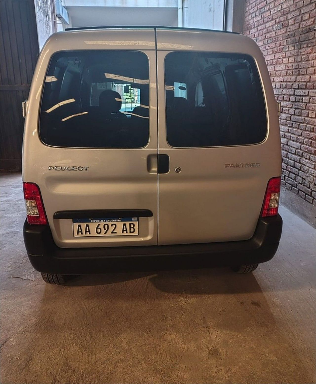 Peugeot Partner Usada Financiado en Córdoba, deRuedas