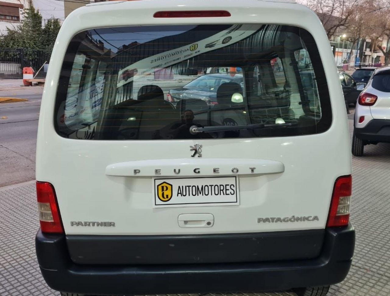 Peugeot Partner Usada en Mendoza, deRuedas