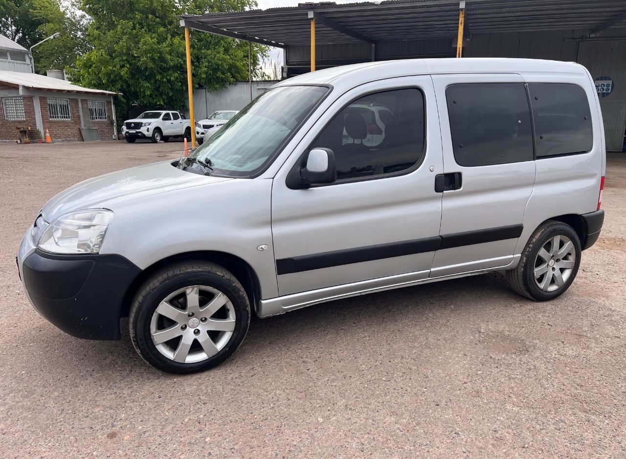 Peugeot Partner Usada en Mendoza, deRuedas