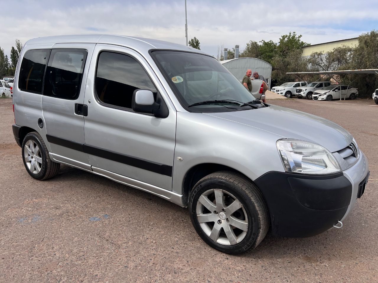 Peugeot Partner Usada en Mendoza, deRuedas