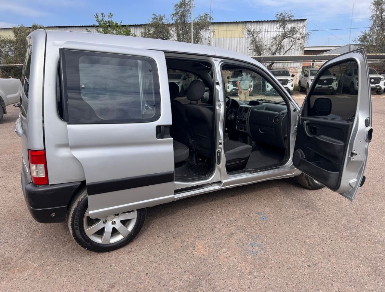 Peugeot Partner Usada en Mendoza, deRuedas