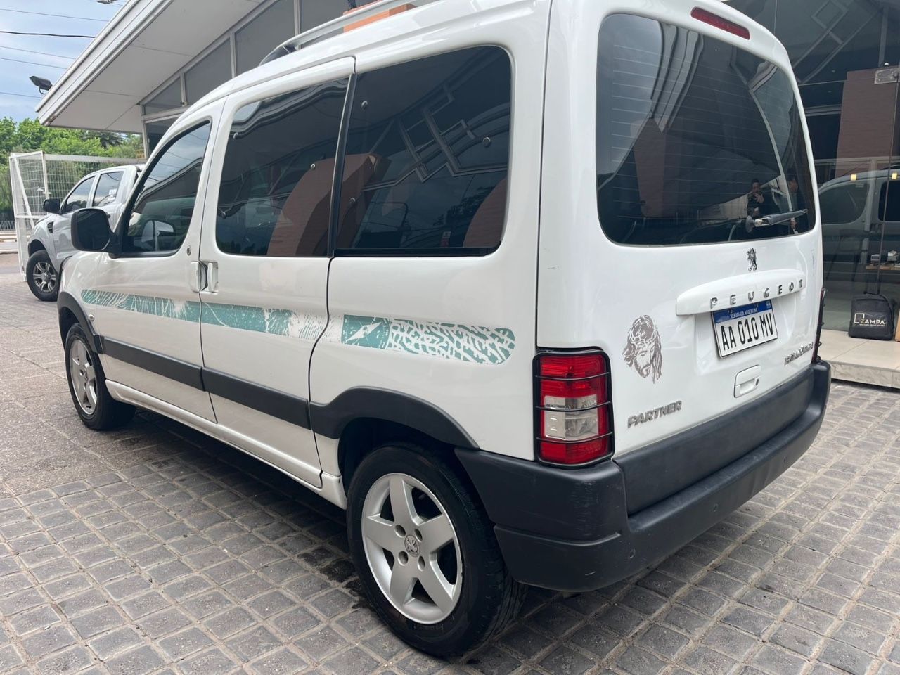 Peugeot Partner Usada Financiado en Mendoza, deRuedas