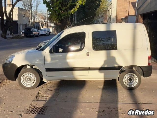 Peugeot Partner Usada en Mendoza, deRuedas