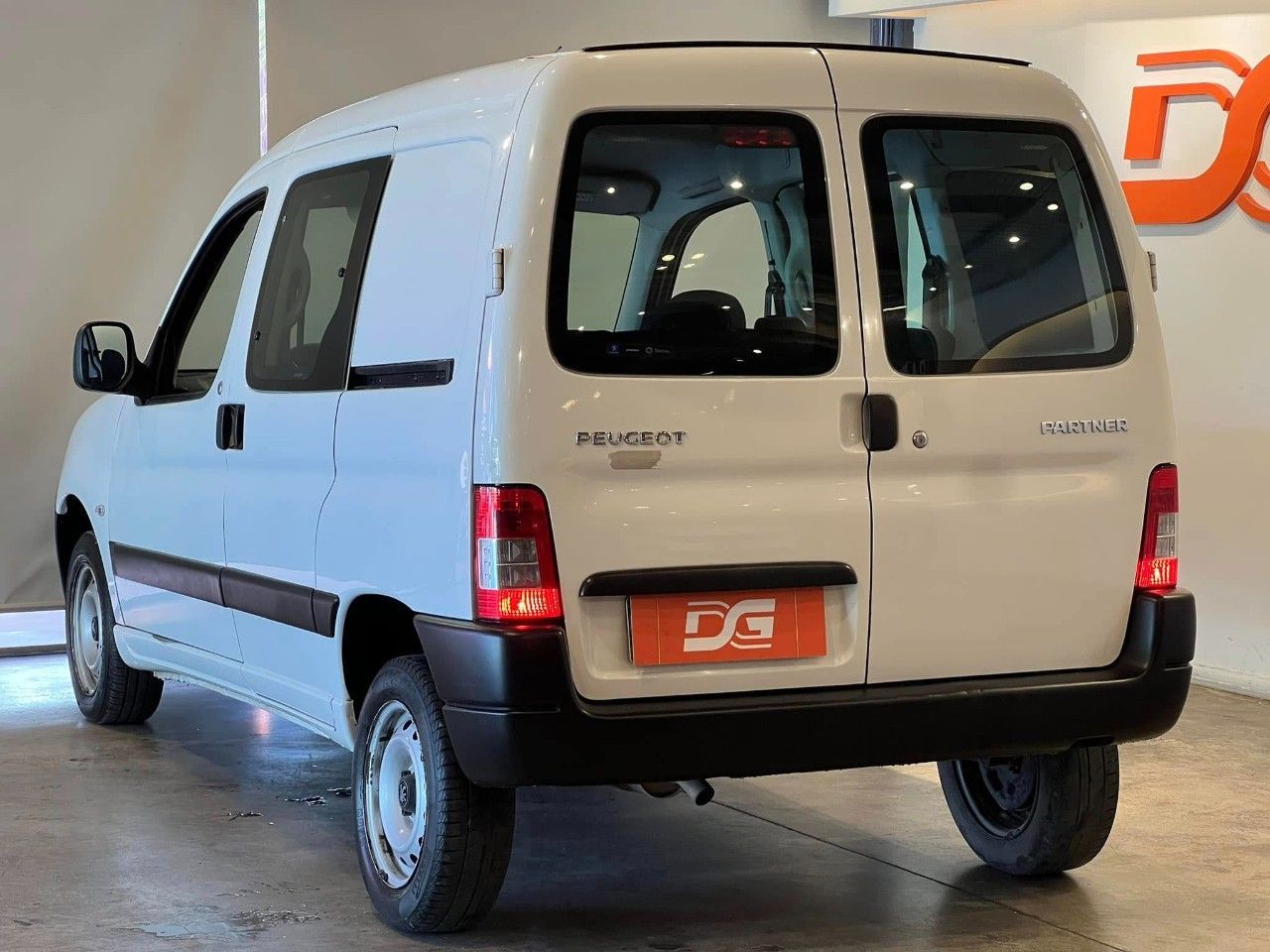 Peugeot Partner Usada Financiado en Córdoba, deRuedas