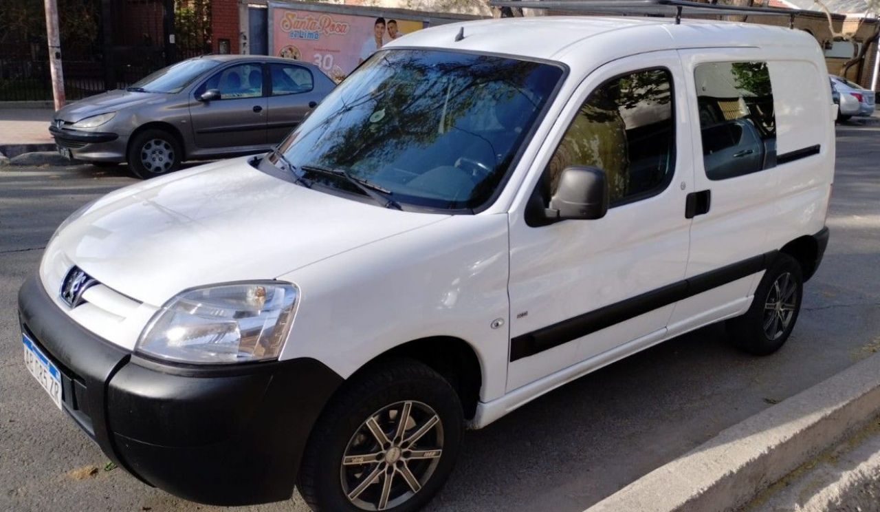 Peugeot Partner Usada en Mendoza, deRuedas