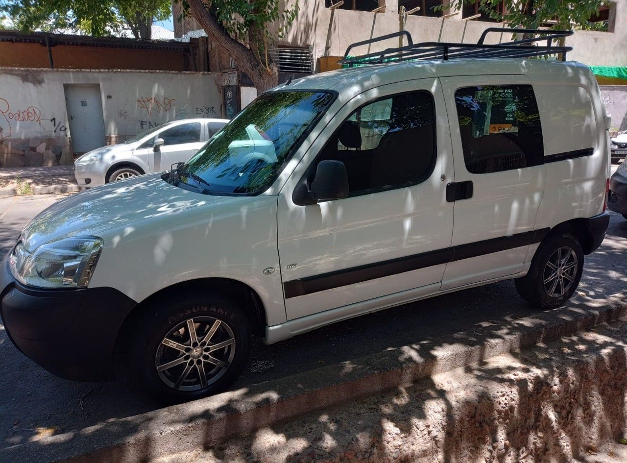 Peugeot Partner Usada en Mendoza, deRuedas
