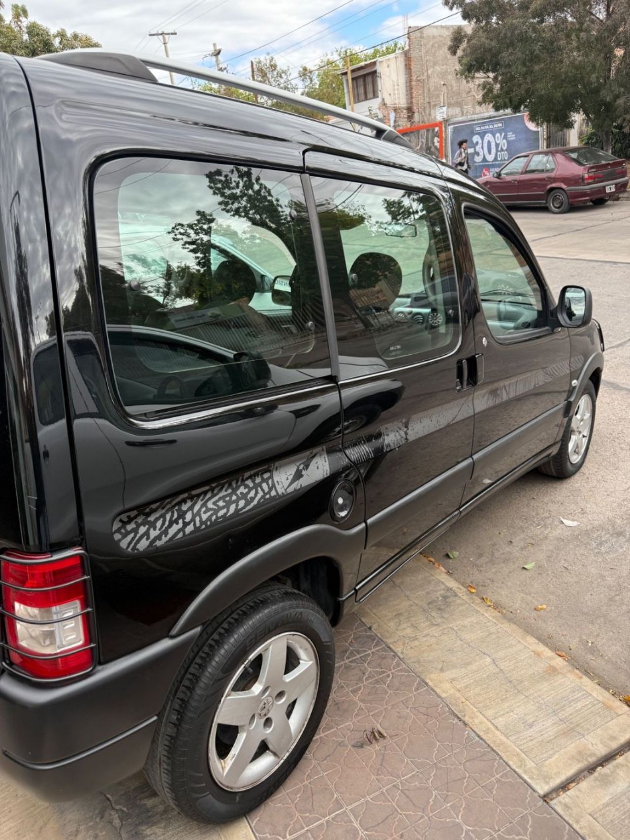 Peugeot Partner Usada Financiado en Mendoza, deRuedas