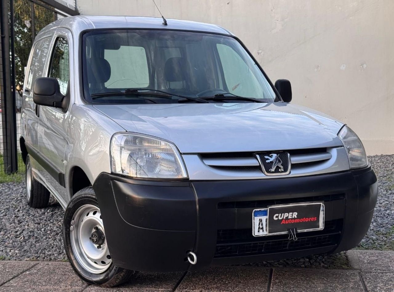 Peugeot Partner Usada Financiado en Córdoba, deRuedas