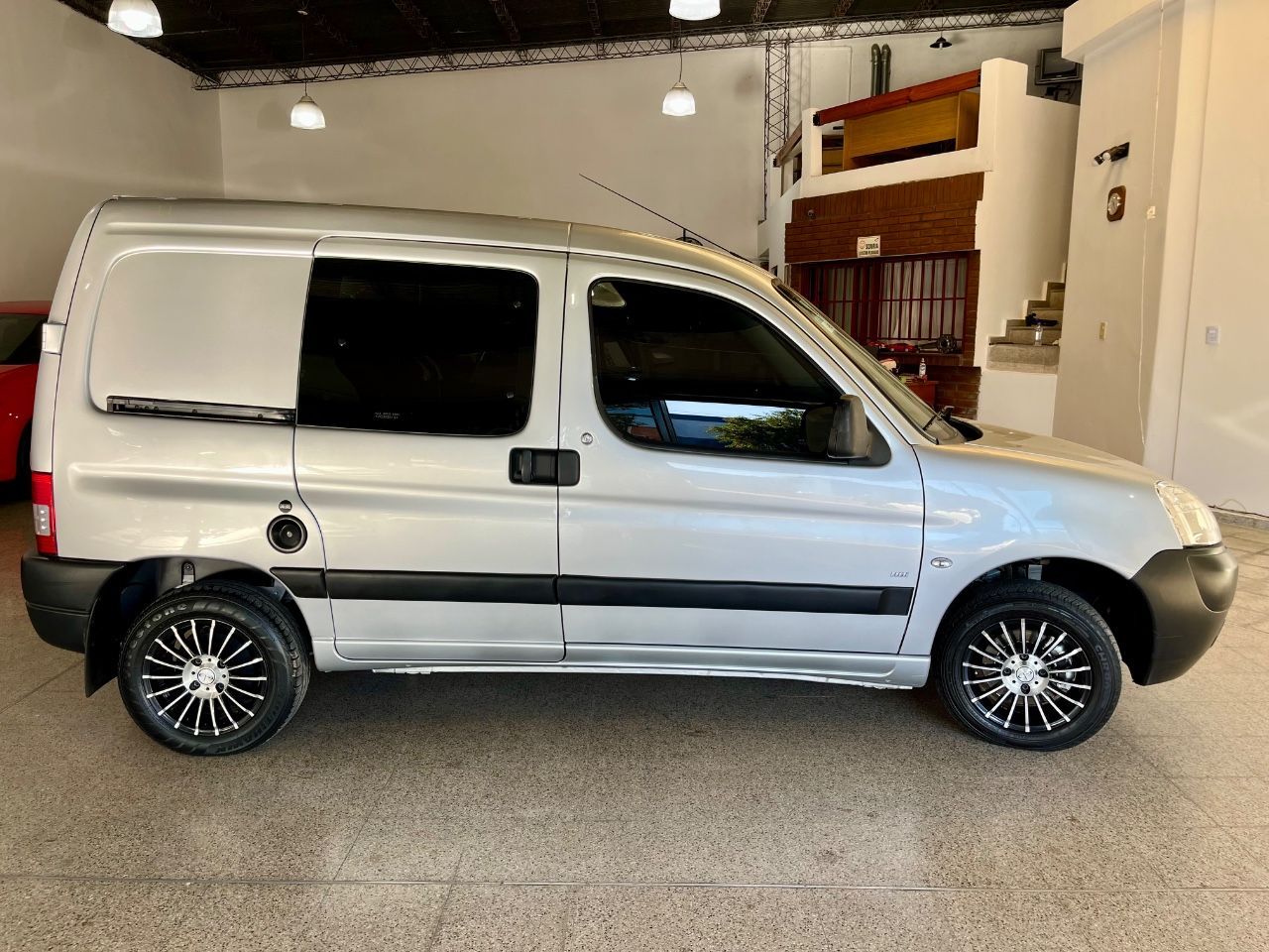 Peugeot Partner Usada Financiado en Córdoba, deRuedas