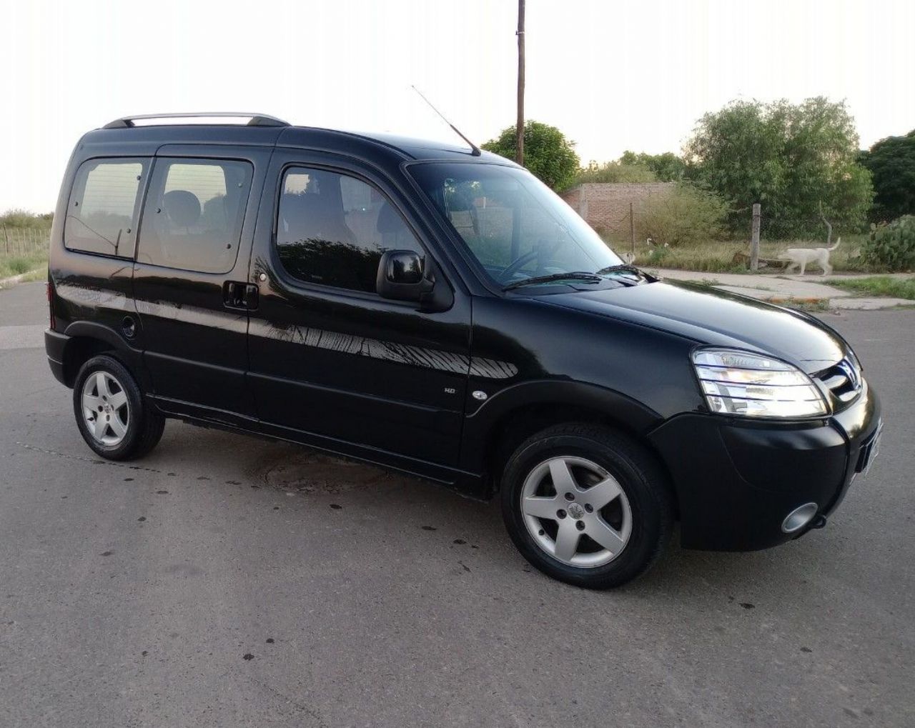 Peugeot Partner Usada en Mendoza, deRuedas