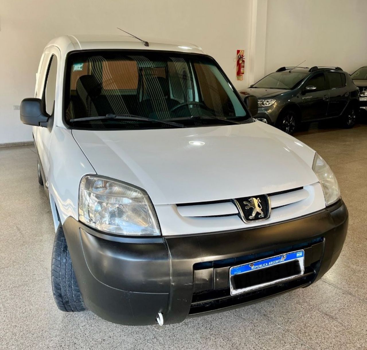 Peugeot Partner Usada Financiado en Córdoba, deRuedas